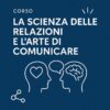 Persona che comunica efficacemente in un contesto professionale e personale